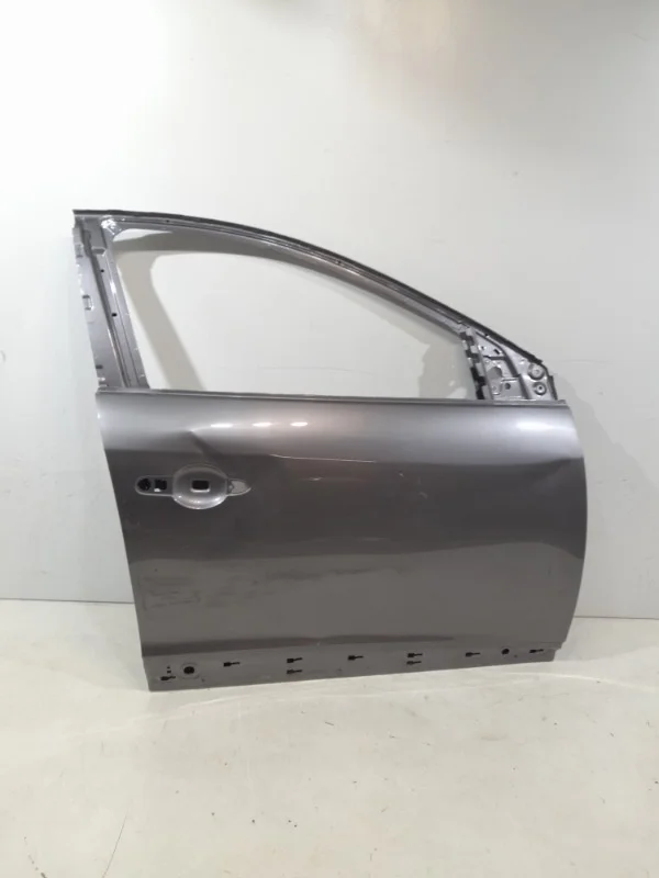 Дверь Renault Megane 2014- 3