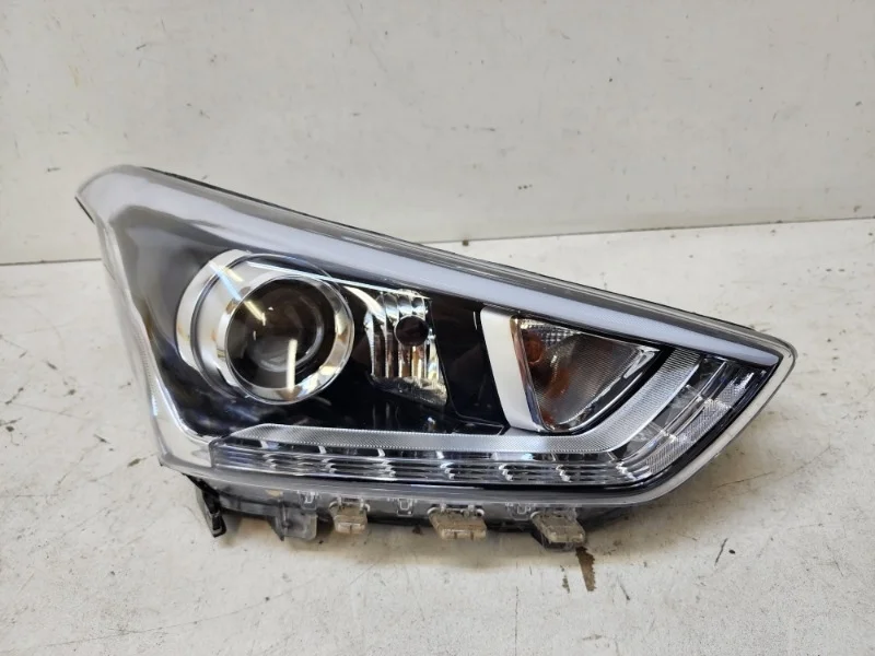 Фара Hyundai Creta 2016-2018