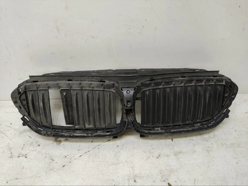 Решетка радиатора BMW 5er 2016- G30