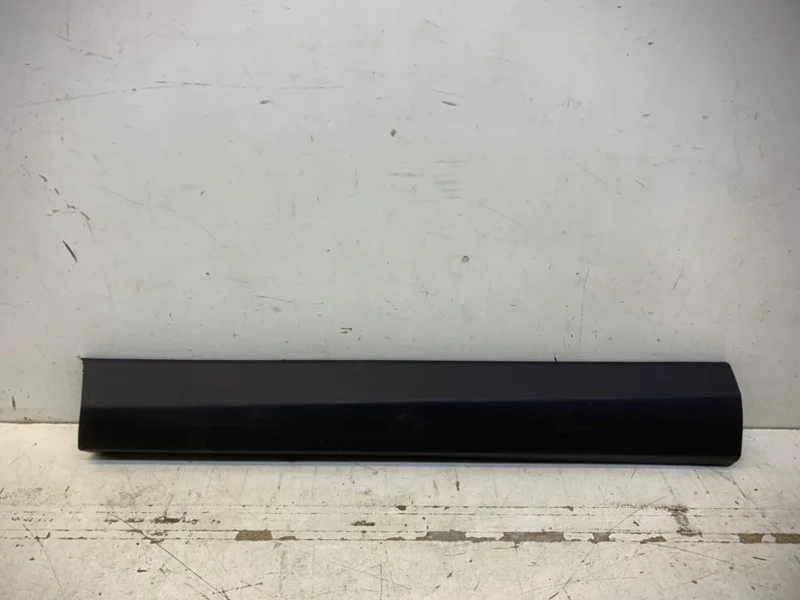 Накладка двери Toyota Rav4 2015- 2019 40