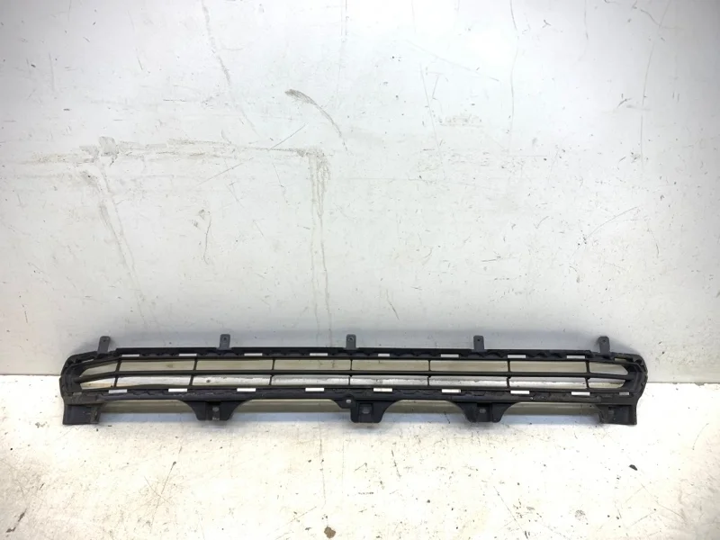 Решетка бампера Toyota Land Cruiser Prado 2017-2023 150