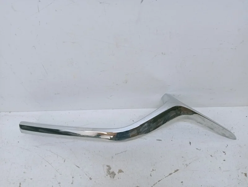 Молдинг решетки радиатора Mazda CX-5 2017-