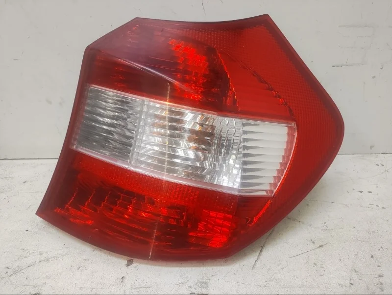 Фонарь BMW 1er 2004-2011 E87