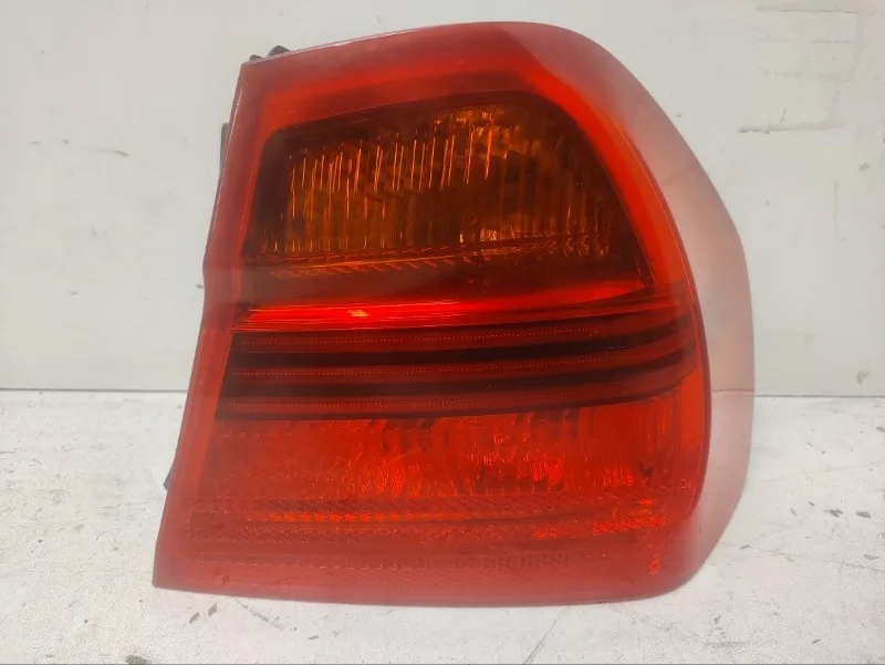 Фонарь BMW 3er 2005-2008 E90