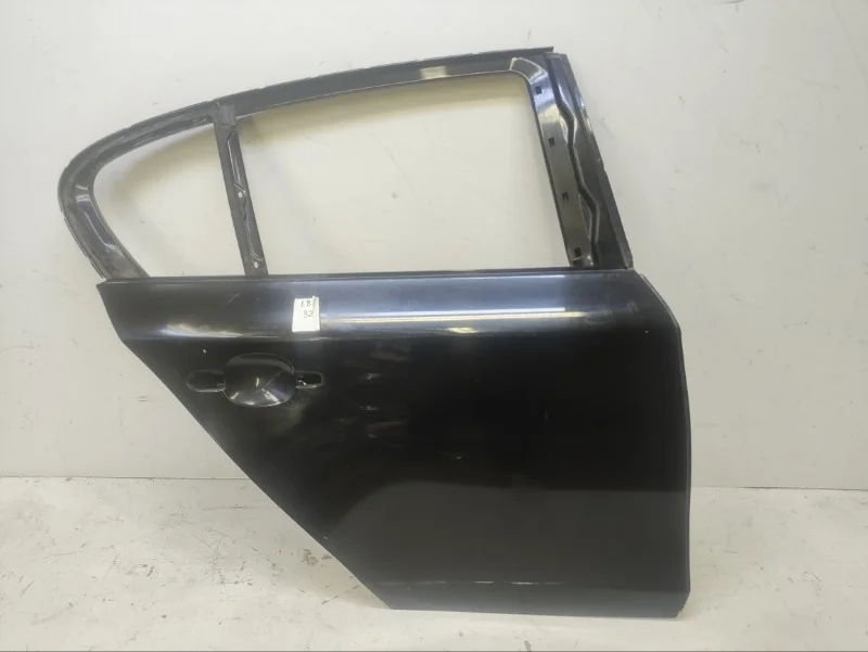Дверь BMW 1er 2004-2011 E87