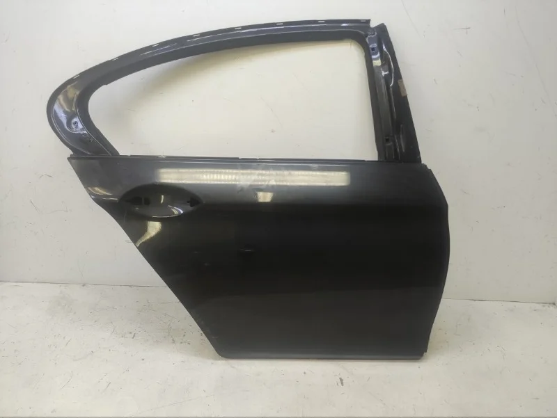 Дверь BMW 5er 2009-2012 F10