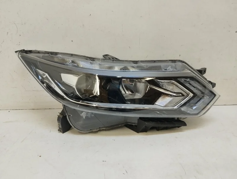 Фара Nissan Qashqai 2019- J11