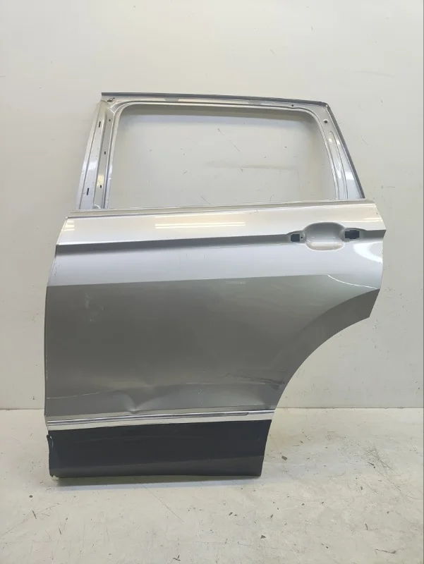 Дверь Volkswagen Tiguan 2016-2023