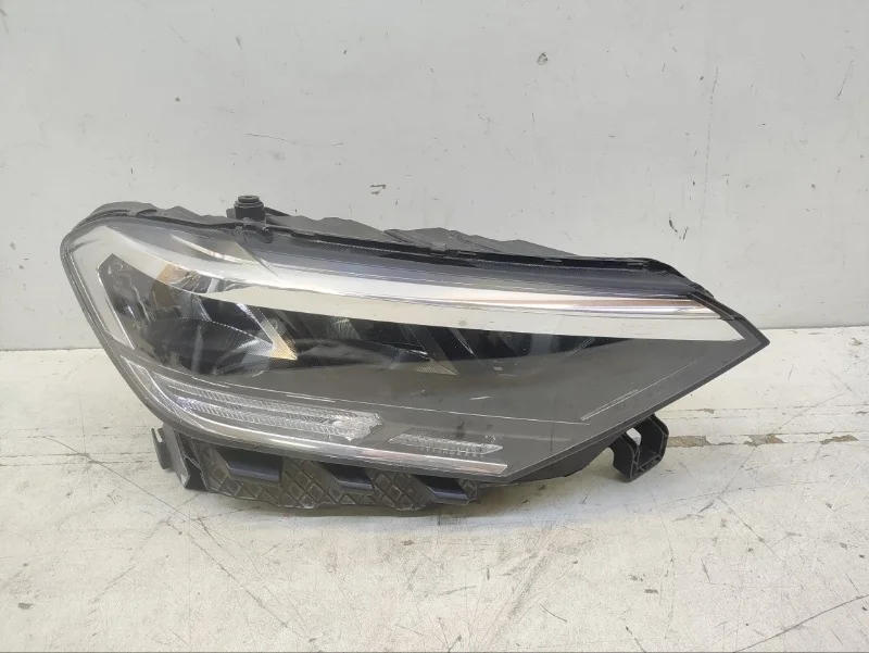Фара Volkswagen Polo 2020- 6