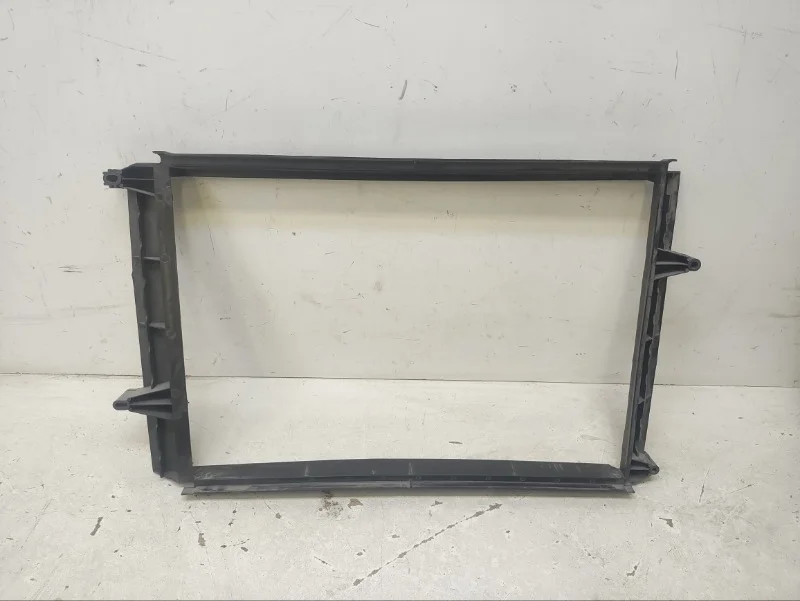 Рамка радиатора Volvo S80 1998-2006