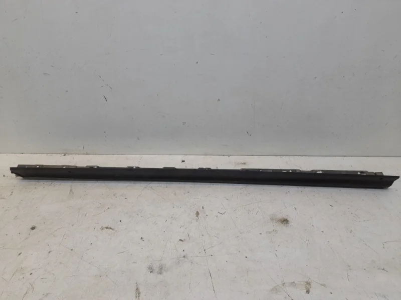 Накладка порога Toyota Rav4 2018-2023 50