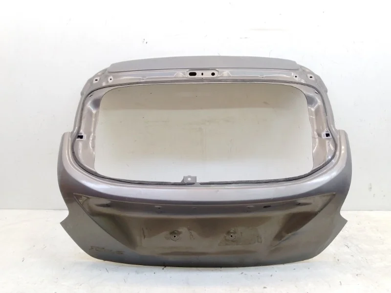 Крышка багажника Ford Focus 2011-2015 3