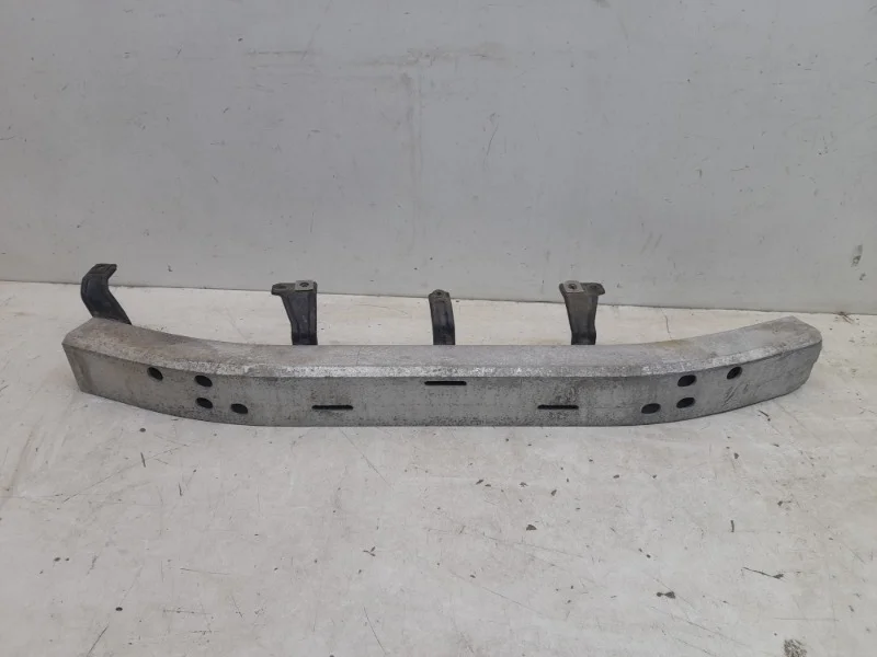 Усилитель бампера Toyota Land Cruiser Prado 2017-2023 150