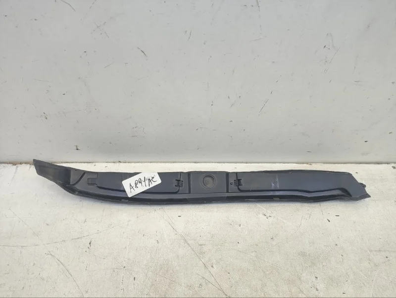 Пыльник крыла Volkswagen Polo 2009-2019 5