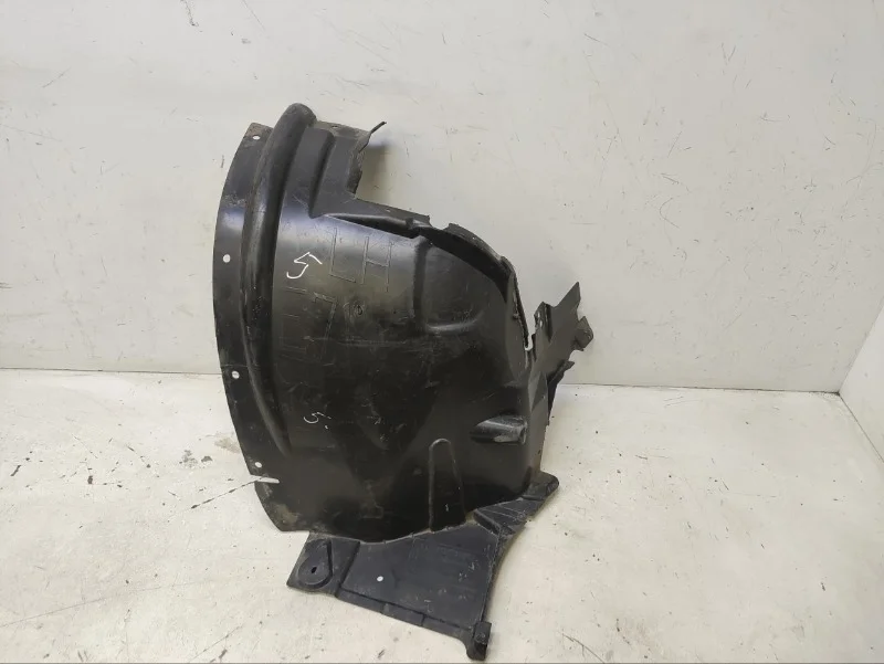 Подкрылок BMW X6 2007-2014 E71