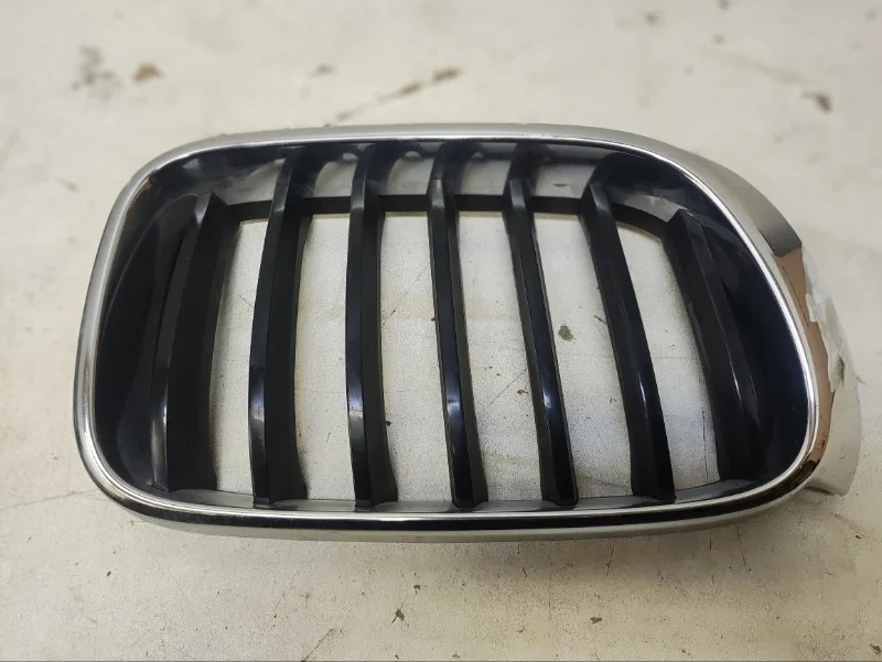 Решетка радиатора BMW X3 2014-2017 F25
