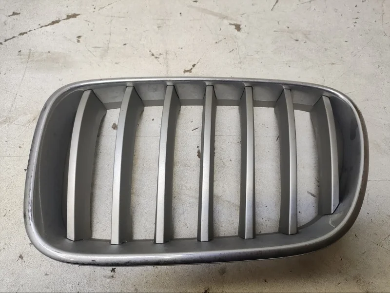 Решетка радиатора BMW X3 2010-2014 F25