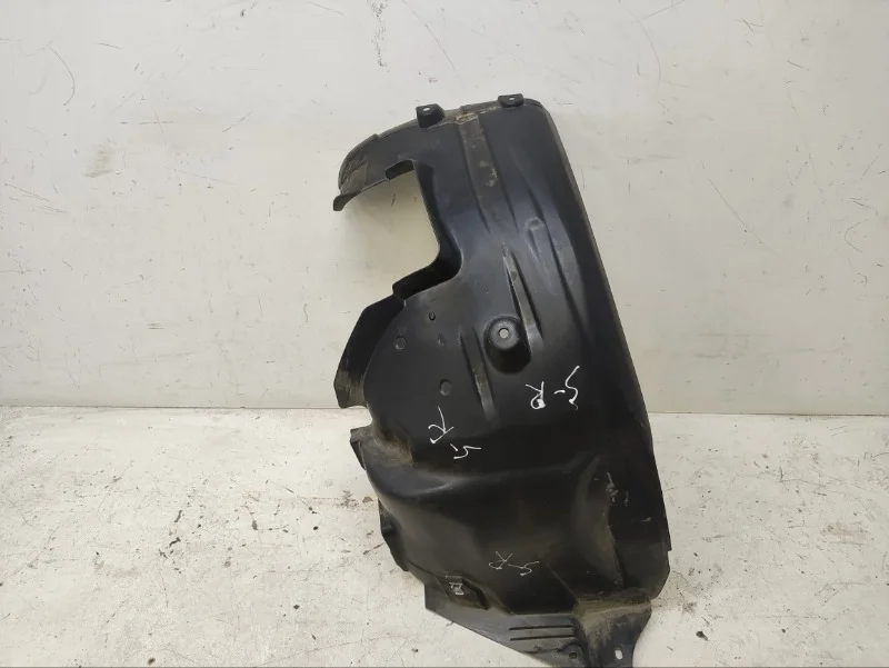 Подкрылок BMW 3er 2006-2013 E92