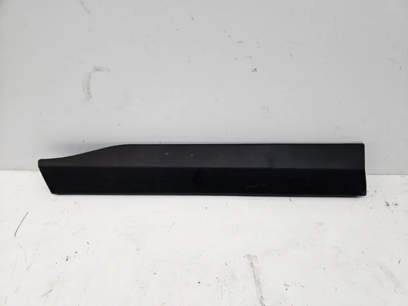 Накладка двери Toyota Rav4 2018-2024 50