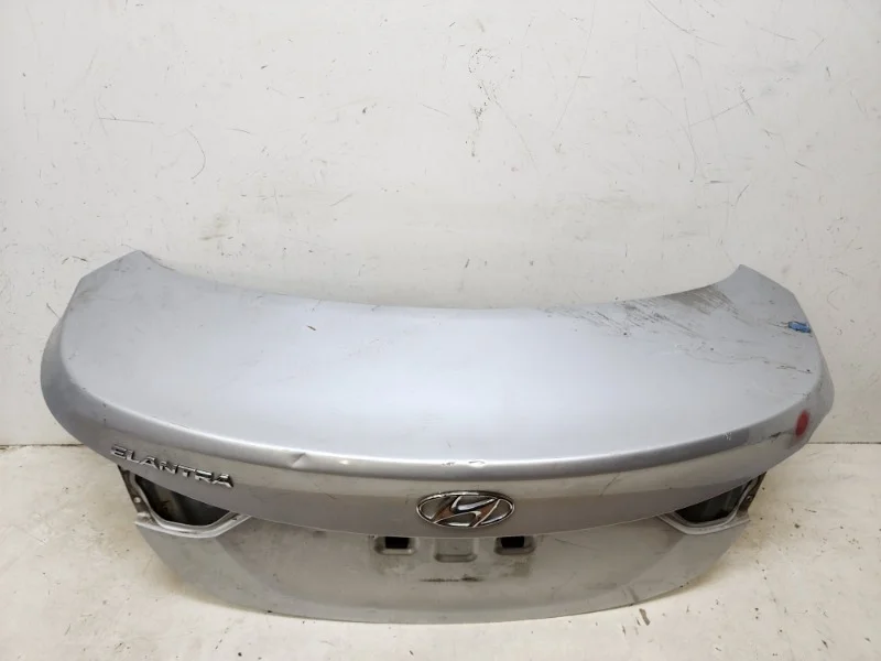 Крышка багажника Hyundai Elantra 2011-2016 MD