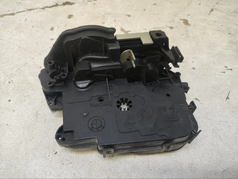 Замок двери BMW X6 2007-2013 E71