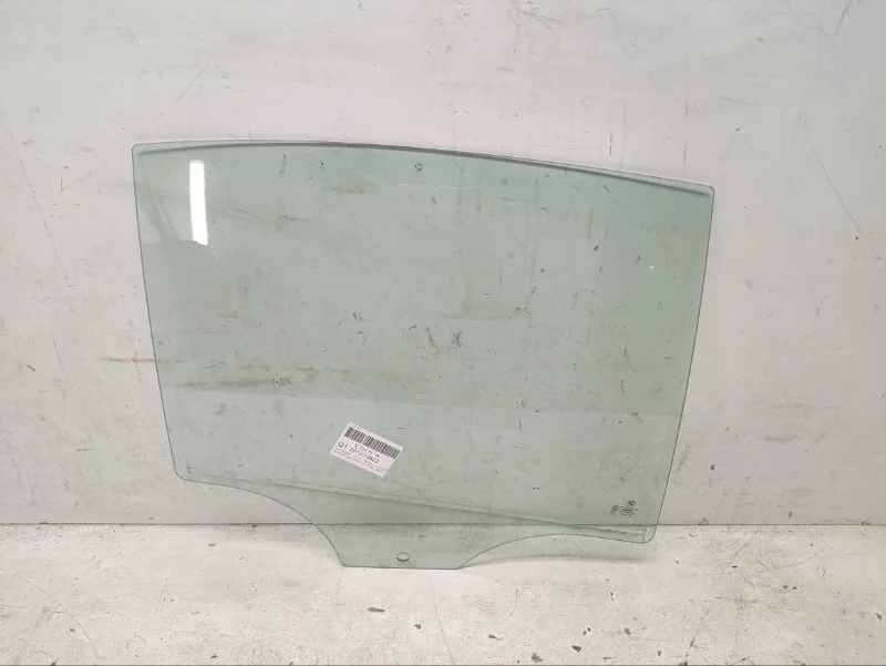 Стекло BMW 5er 2009-2017 F10