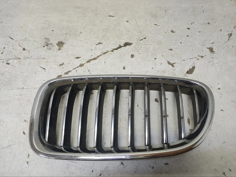 Решетка радиатора BMW 5er 2009-2016 F10