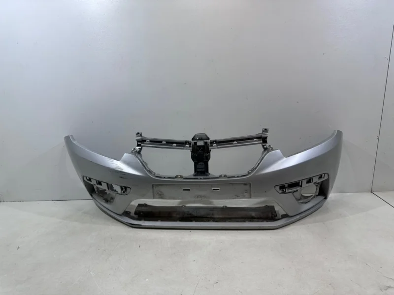 Бампер Renault Logan c 2018-