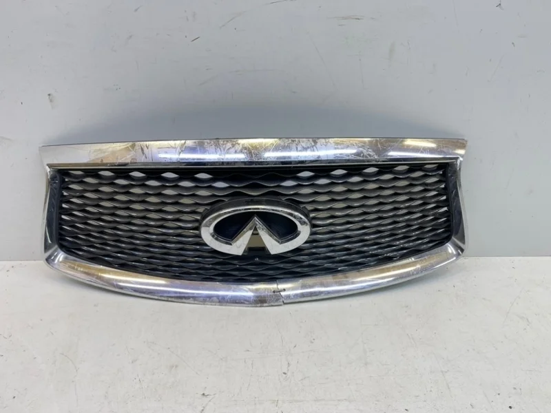 Решетка радиатора Infiniti QX60 2016-2020 L50