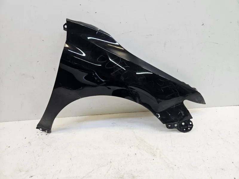 Крыло Toyota Camry 2017-2024 70