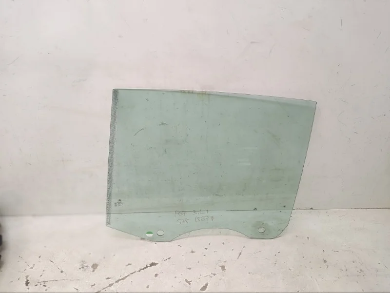 Стекло BMW 5er 2009-2016 F07