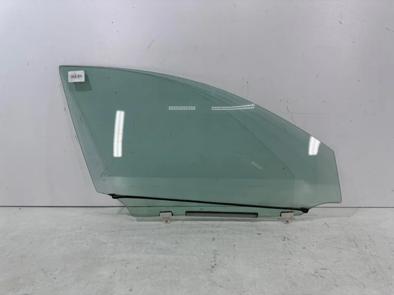 Стекло двери Nissan Teana 2008- J32