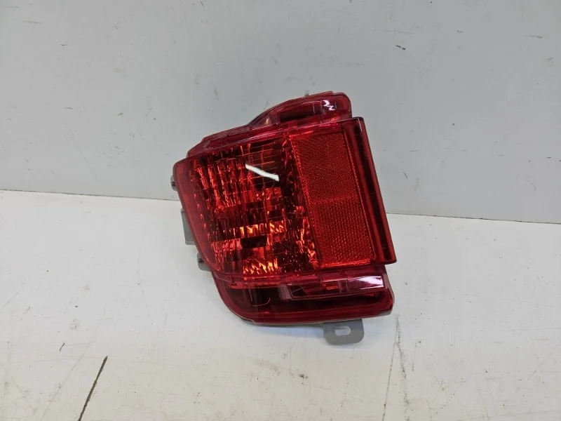 Фонарь противотуманный Toyota Land Cruiser 2015-2021 200