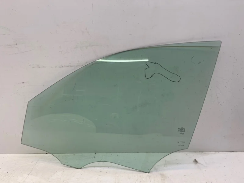 Стекло двери Mercedes-Benz GLC 2015-2021 X253