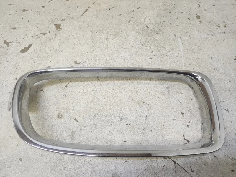 Хром решетки радиатора BMW 3er 2011- F30