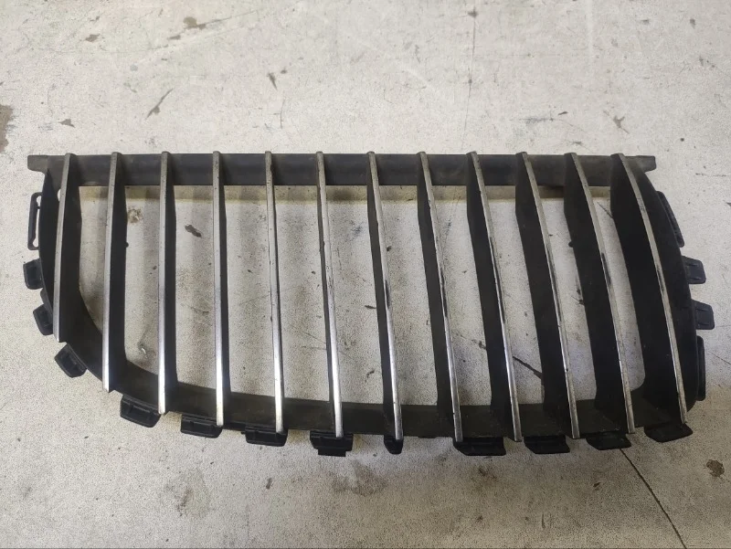 Решетка радиатора BMW 3er 2005-2013 E90