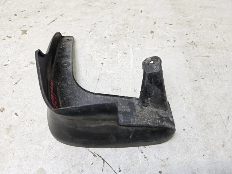 Брызговик Hyundai ix35 2010-2018