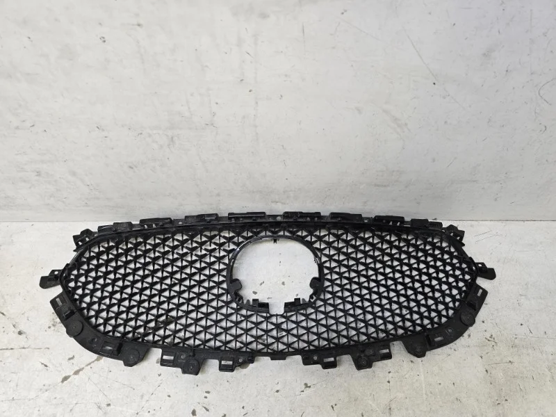 Решетка радиатора Mazda CX-5 2017-