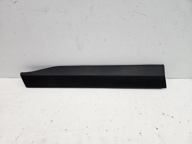 Накладка двери Toyota Rav4 2018-2024 50