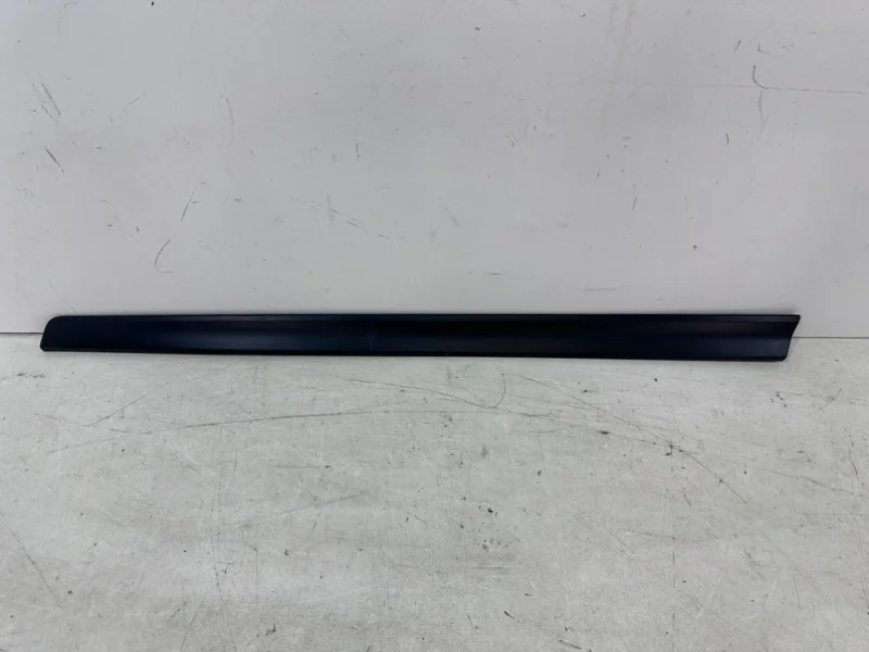 Молдинг двери Nissan X-Trail 2013-2022 T32