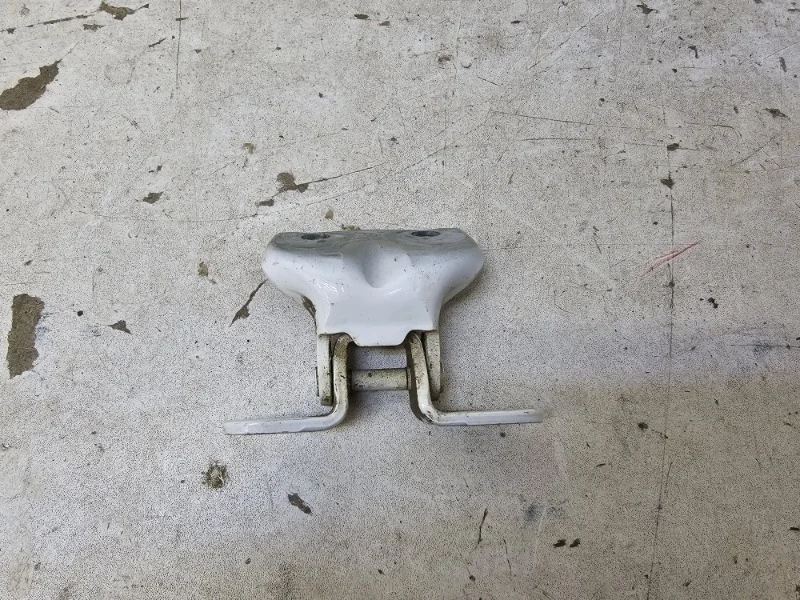 Петля двери Kia Rio 2011-2017 3