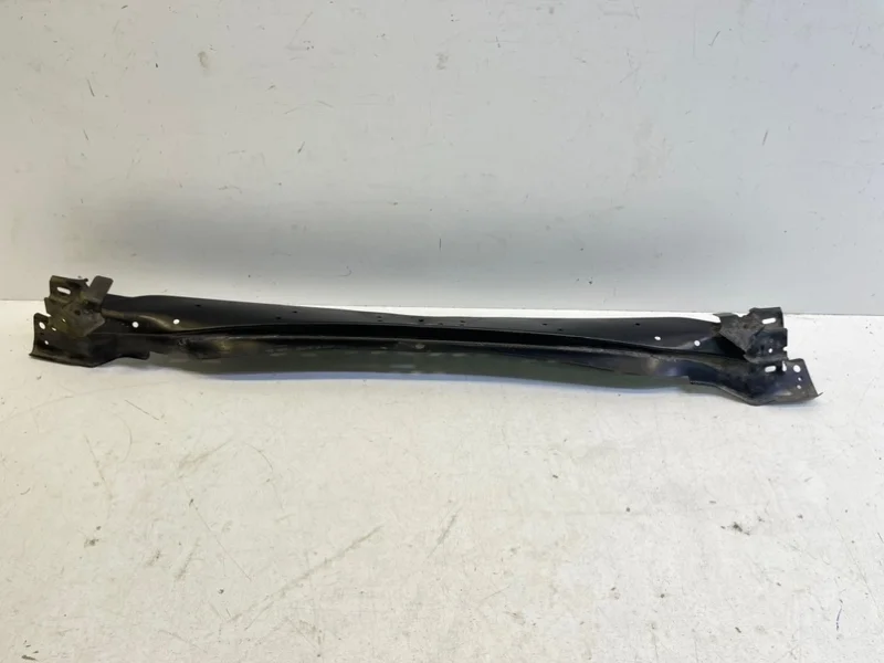 Усилитель бампера Infiniti QX80 2017-2022 Z62