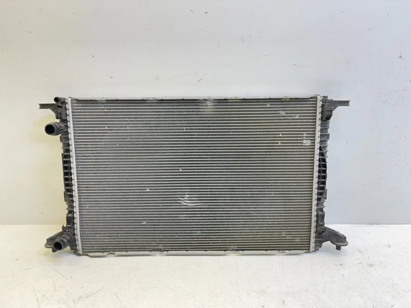 Радиатор охлаждения AUDI A7 2018-2022 C8