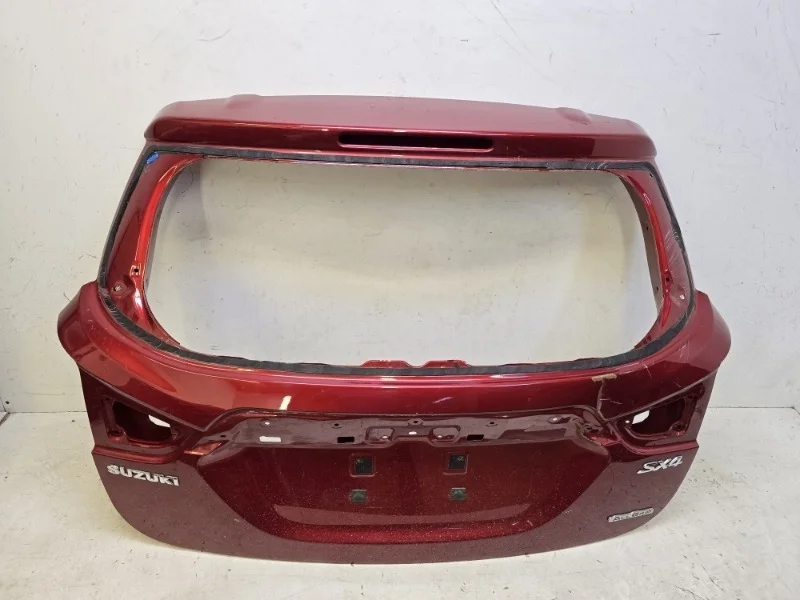 Крышка багажника Suzuki SX4 2013-2016
