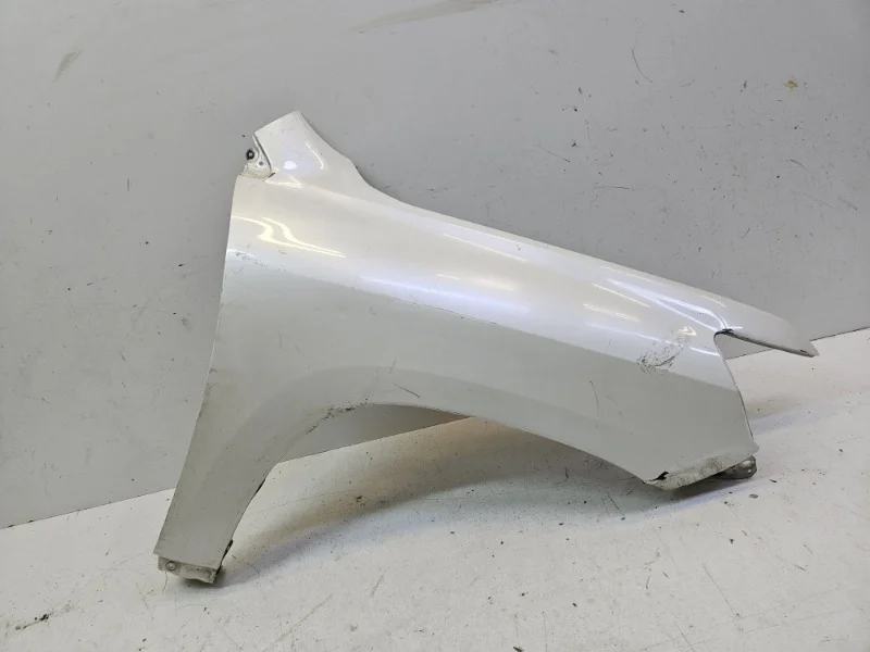 Крыло Toyota Land Cruiser 2015-2021 200