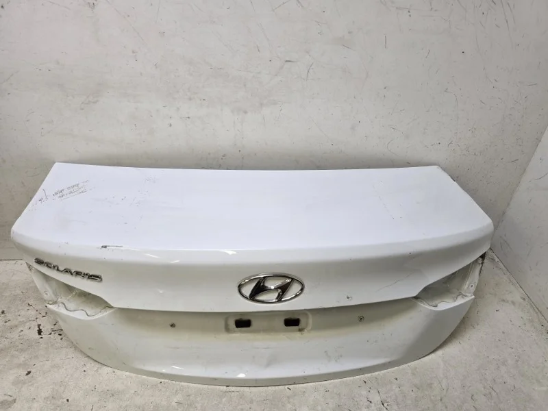 Крышка багажника Hyundai Solaris 2017-2020