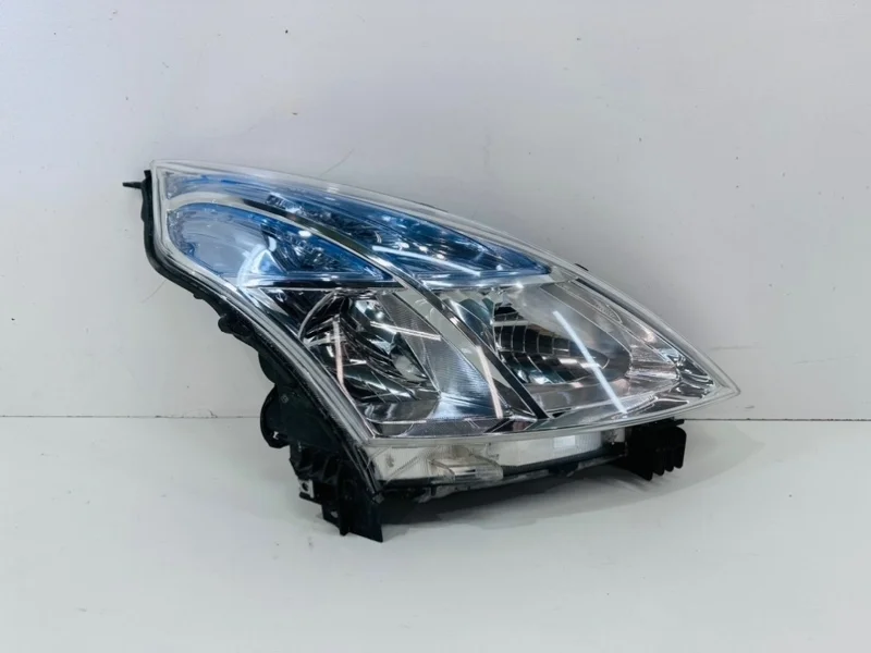 Фара Nissan Teana 2008-2012 J32