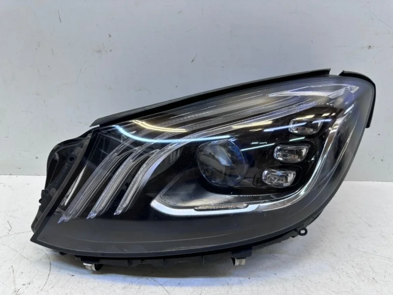 Фара Mercedes-Benz -Class 2017-2020 W222