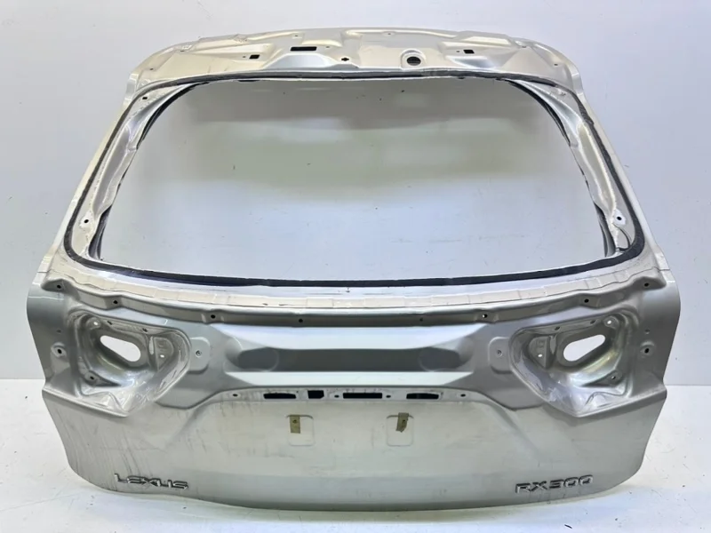 Крышка багажника Lexus RX300 2016-2023 4