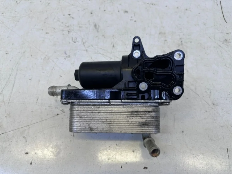 Теплообменник Mercedes-Benz CLA-class 2013-2019 C117